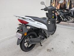 Suzuki 2016 SUZUKI 110CC UK110NEL White