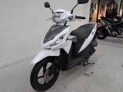 Suzuki 2016 SUZUKI 110CC UK110NEL White