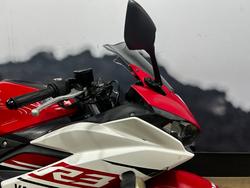 2015 Yamaha YZF-R3 RED