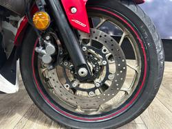2015 Yamaha YZF-R3 RED