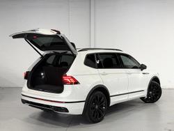 2024 Volkswagen Tiguan Wolfsburg Edition Allspace 5N MY24 Four Wheel Drive Oryx White Pearl