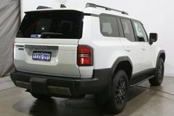 2025 Toyota Landcruiser Prado GXL