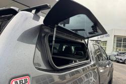 2022 Toyota Hilux SR5 Hi-Rider