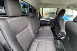 2022 Toyota Hilux SR5 Hi-Rider