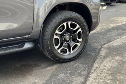 2022 Toyota Hilux SR5 Hi-Rider