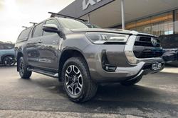 2022 Toyota Hilux SR5 Hi-Rider