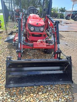 2025 CASE IH Farmall 25Sc