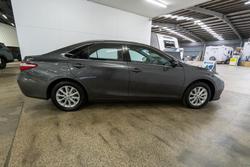 2016 Toyota Camry Altise