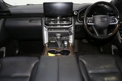2023 Toyota Landcruiser Sahara