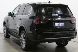 2022 Ford Everest Platinum
