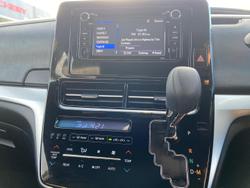 2018 Toyota Tarago GLi