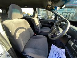 2018 Toyota Tarago GLi