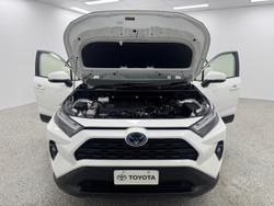 2024 Toyota RAV4 GX AXAH52R Glacier White