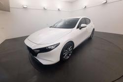 2022 Mazda 3 G20 Touring
