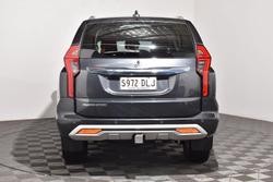 2020 Mitsubishi Pajero Sport GLX