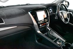 2020 Mitsubishi Pajero Sport GLX