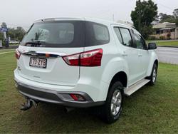 2020 Isuzu MU-X LS-M
