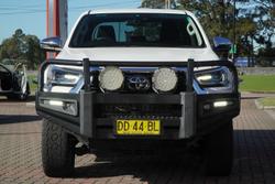 2021 Toyota Hilux SR5