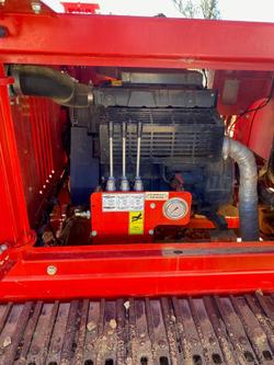 2023 Comet TC9020 Red