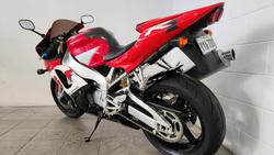 2000 Yamaha YZF-R1 R1 Red