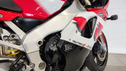 2000 Yamaha YZF-R1 R1 Red