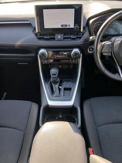 2024 Toyota RAV4 GX