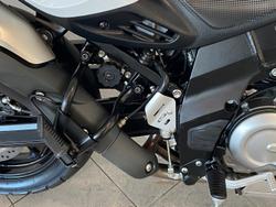 2013 Suzuki V-Strom 650 ABS (DL650A) V-Strom White