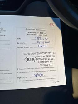2017 Kia Carnival SLi