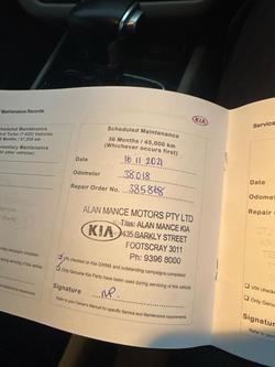 2017 Kia Carnival SLi