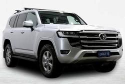 2025 Toyota Landcruiser VX