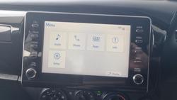 2022 Toyota Hilux SR