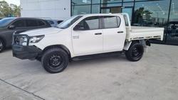 2022 Toyota Hilux SR