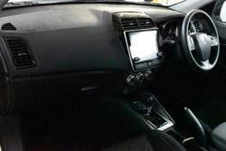 2024 Mitsubishi ASX ES