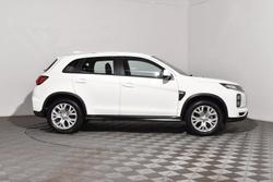2024 Mitsubishi ASX ES