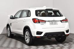 2024 Mitsubishi ASX ES