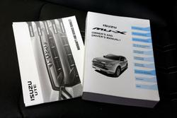 2022 Isuzu MU-X LS-T