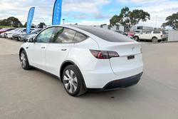 2023 Tesla Model Y Rear-Wheel Drive