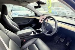 2023 Tesla Model Y Rear-Wheel Drive