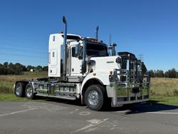 2014 Kenworth C5 Series C509 White