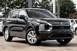 2025 Mitsubishi Outlander ES