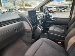 2023 Hyundai STARIA LOAD Premium