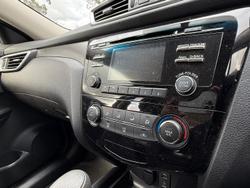 2017 Nissan X-TRAIL ST T32 Burning Red