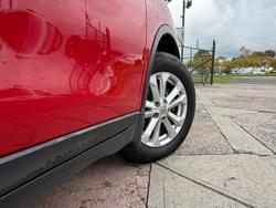 2017 Nissan X-TRAIL ST T32 Burning Red