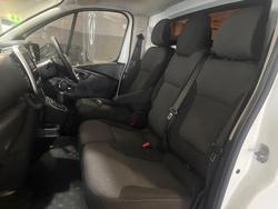 2021 Mitsubishi Express GLX