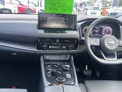 2025 Nissan X-TRAIL TI E-POWER