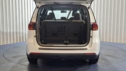 2019 Kia Carnival S