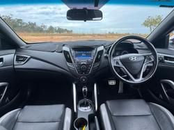 2016 Hyundai Veloster SR Turbo