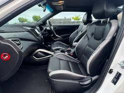 2016 Hyundai Veloster SR Turbo