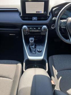 2023 Toyota RAV4 GXL