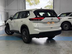 2026 Nissan X-TRAIL ST